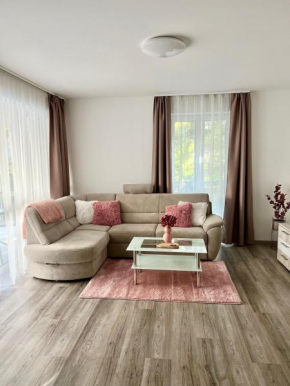 SunSuite Szeged